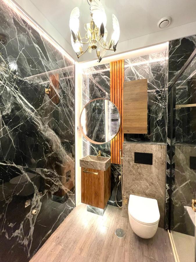 Madrid Central Gran Via Suites ภายนอก รูปภาพ