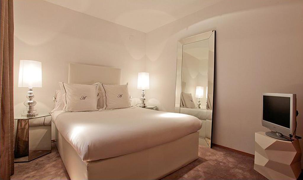 Madrid Central Gran Via Suites ห้อง รูปภาพ
