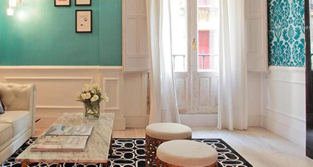 Madrid Central Gran Via Suites ภายนอก รูปภาพ